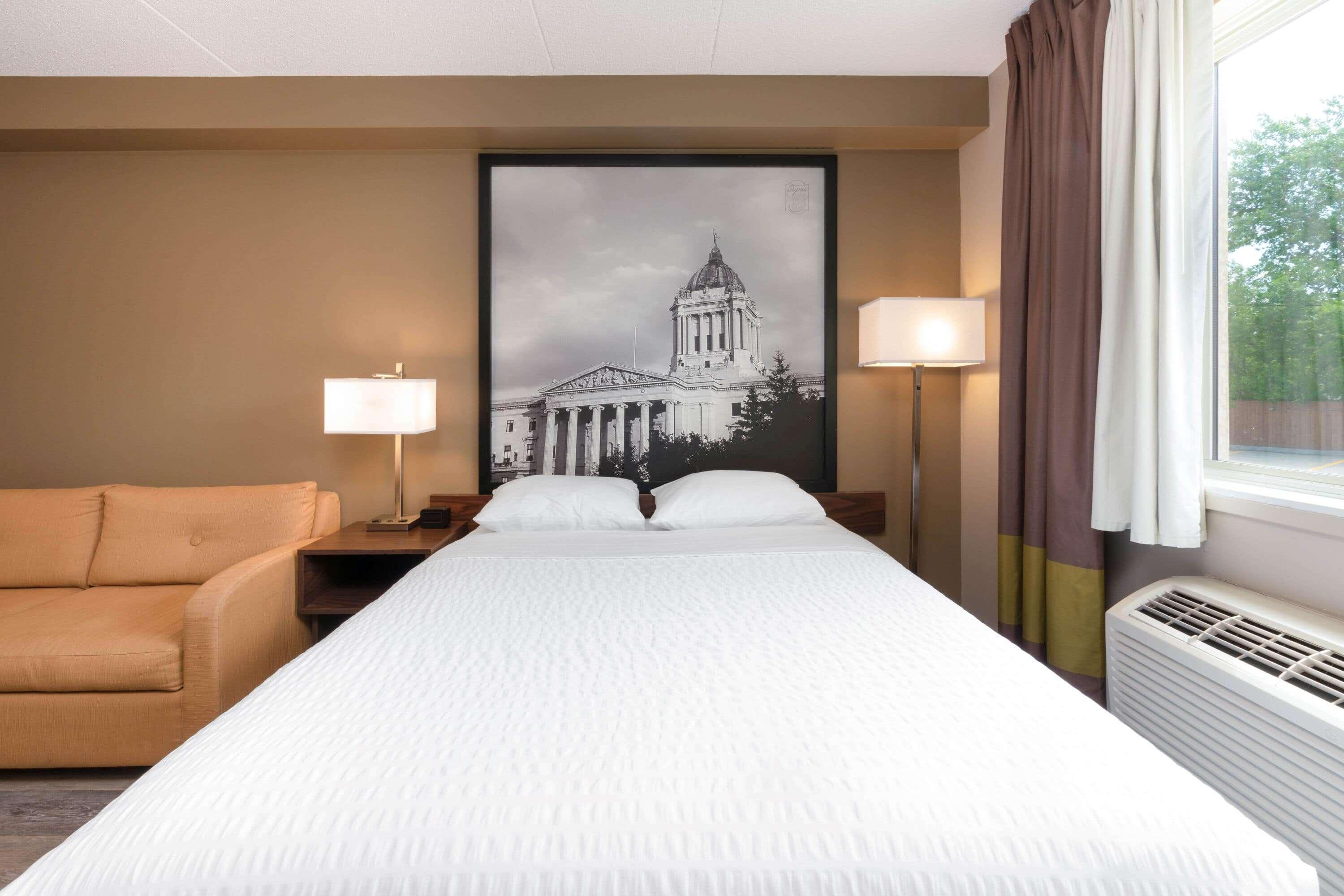 Super 8 By Wyndham Winnipeg West Bagian luar foto